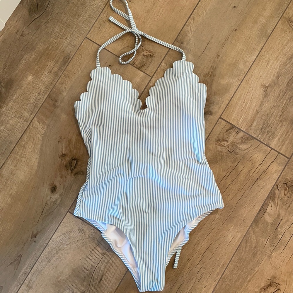 Jessica Simpson seersucker scalloped one piece swimsuit.